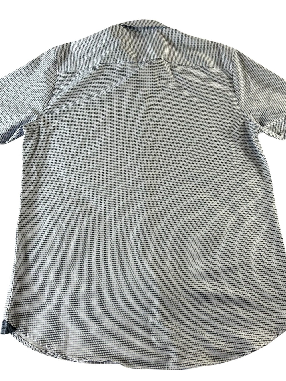 Michael Strahan Short-Sleeve Button-Down Shirt in Navy and White - Men’s Large - Picture 4 of 7